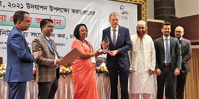 ‘সর্বোচ্চ কমপ্লায়েন্স নিশ্চিতকারী কোম্পানি’ অ্যাওয়ার্ড পেলো বাংলালিংক