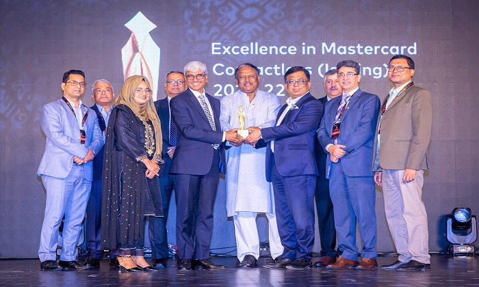 'মাস্টারকার্ড এক্সিলেন্স অ্যাওয়ার্ডস ২০২২'শ্রেষ্ঠত্বের পুরস্কার অর্জন
