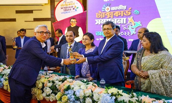 টানা সাতবারের মতো সর্বোচ্চ করদাতার সম্মাননা পেলো গ্রামীণফোন