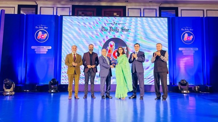 সম্মানজনক 'ডিজিটাল কমার্স অব দ্য ইয়ার ২০২২' অ্যাওয়ার্ড পেল শেয়ারট্রিপ