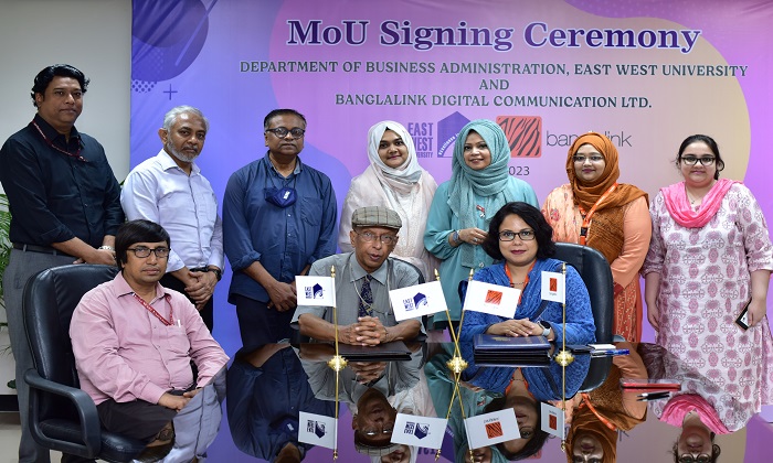 বাংলালিংক ও ইস্ট ওয়েস্ট বিশ্ববিদ্যালয়-এর সমঝোতা চুক্তি