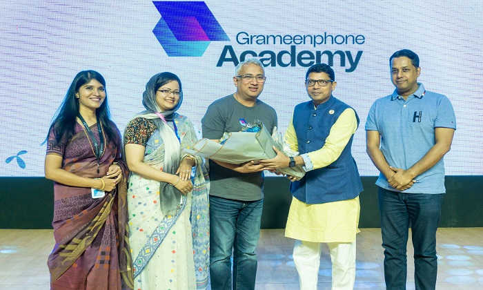 “আগামী ১৮ বছরে আমাদের জ্ঞান-ভিত্তিক অর্থনীতি গড়ে তুলতে হবে” – আইসিটি প্রতিমন্ত্রী