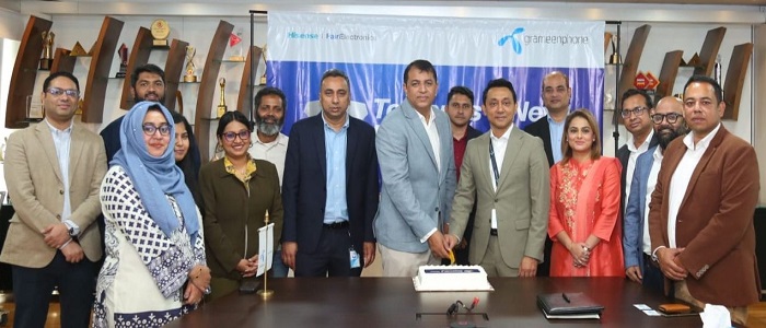 ফেয়ার ইলেকট্রনিক্স'র সাথে চুক্তিবদ্ধ হলো গ্রামীণফোন