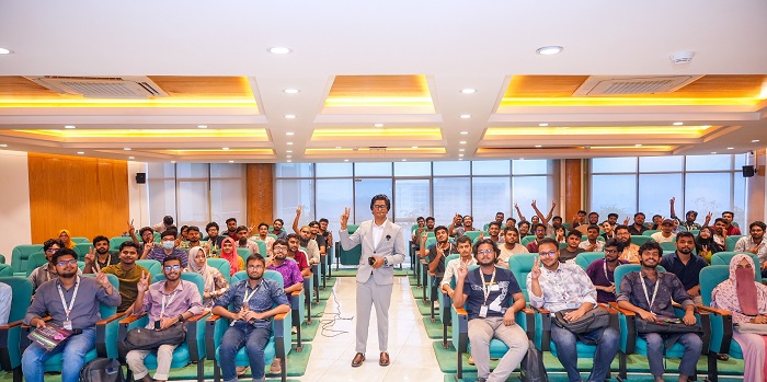 ড্যাফোডিল ইউনিভার্সিটিতে কৃত্রিম বুদ্ধিমত্তা (এআই) কর্মশালা অনুষ্ঠিত