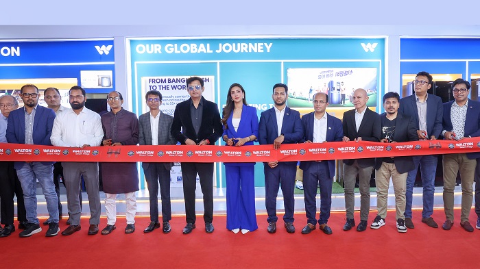 আন্তর্জাতিক বাজারে ১৫টি নতুন  মডেলের ফ্রিজ উন্মোচন করলো ওয়ালটন